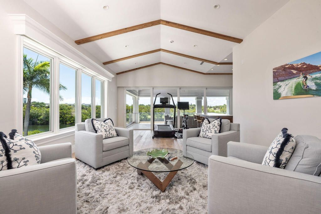 792 Harbour Isles Court, West Palm Beach, FL 33410 Photo