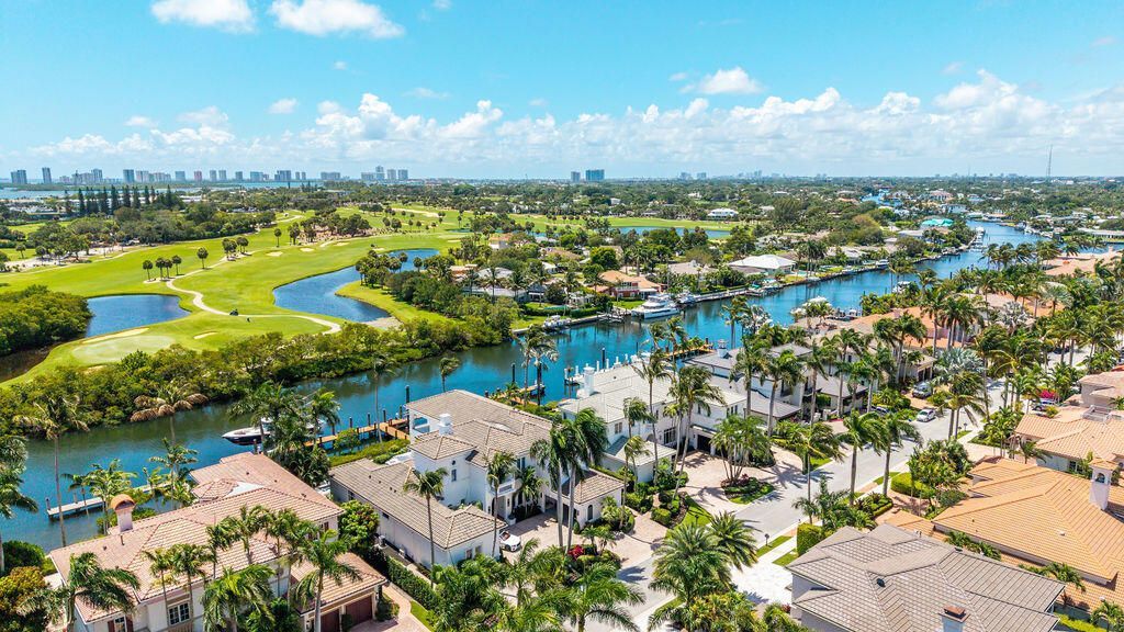 792 Harbour Isles Court, West Palm Beach, FL 33410 Photo