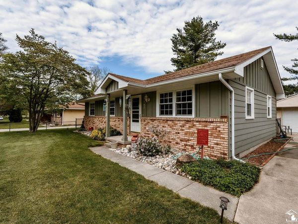 7502 Wilfred Drive, Temperance, MI 48182