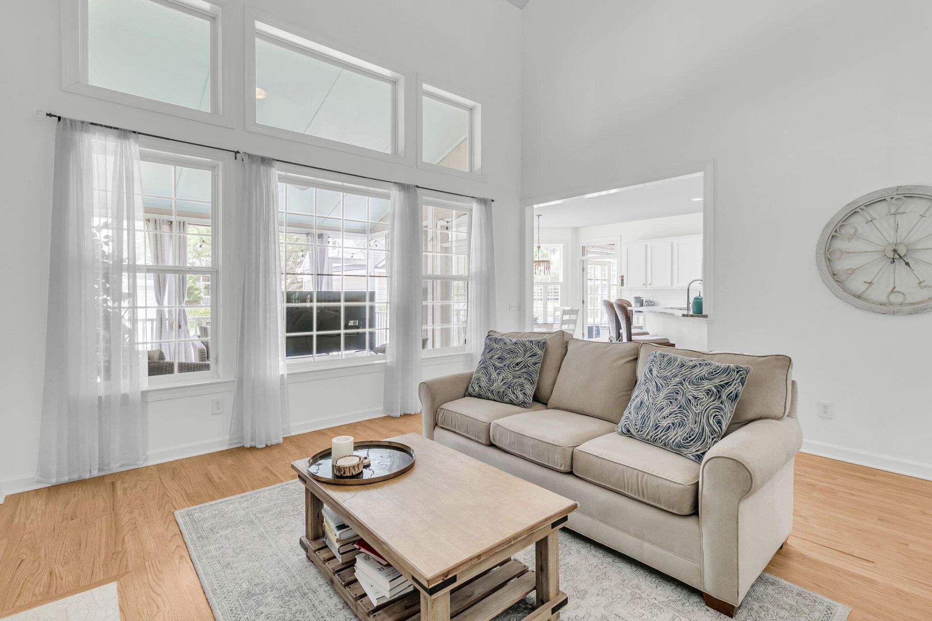 3438 Attley Street Photo 13