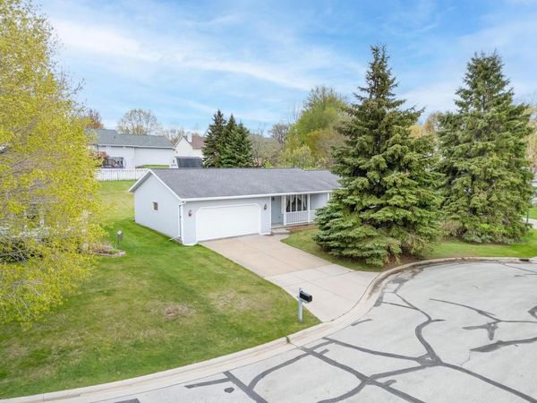2750 ST ANTHONY DRIVE, Green Bay, WI 54311