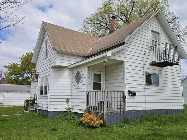 903 SMITH STREET, Green Bay, WI 54301