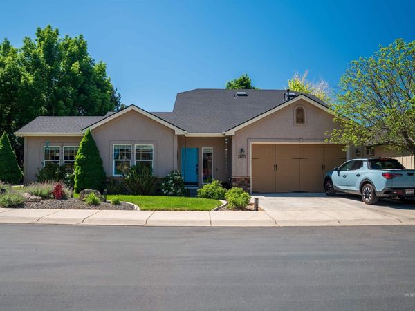 2655 E Piccadilly Ln, Eagle, ID 83616
