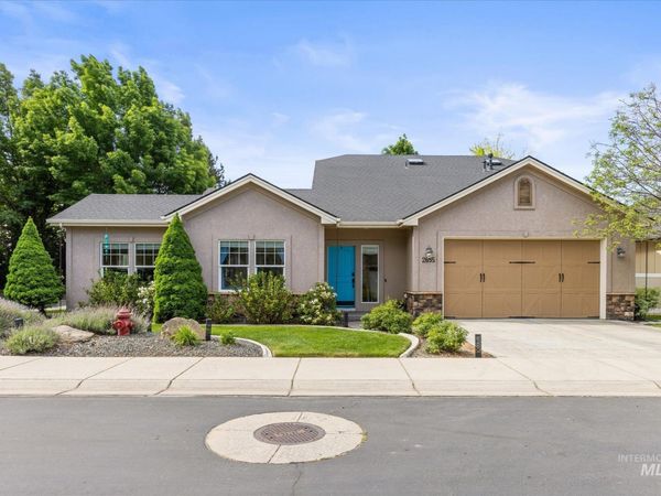2655 E Piccadilly Ln, Eagle, ID 83616