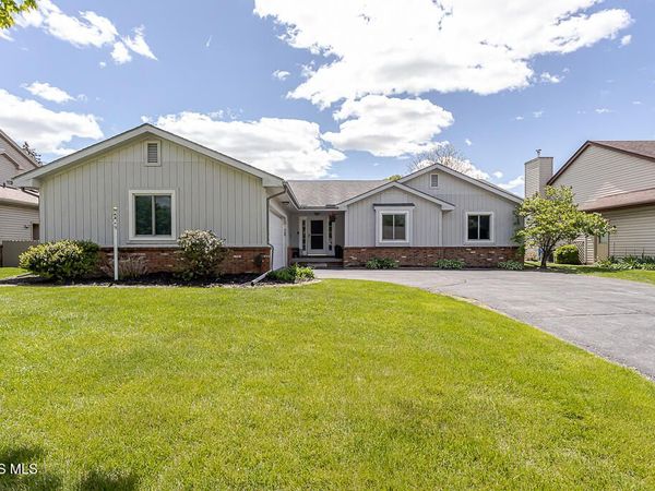 556 Thackeray Road , Maumee, OH 43537