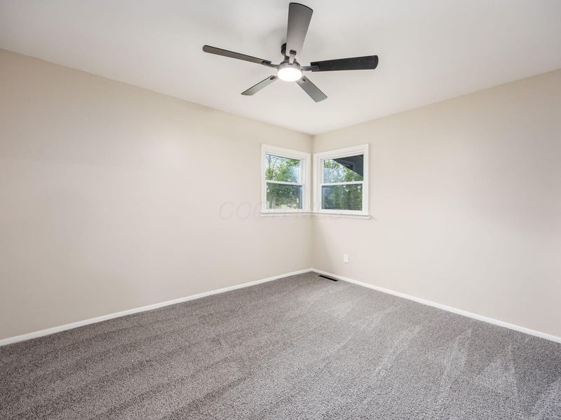 1919 Ward Road , Columbus, OH 43224 Photo 16