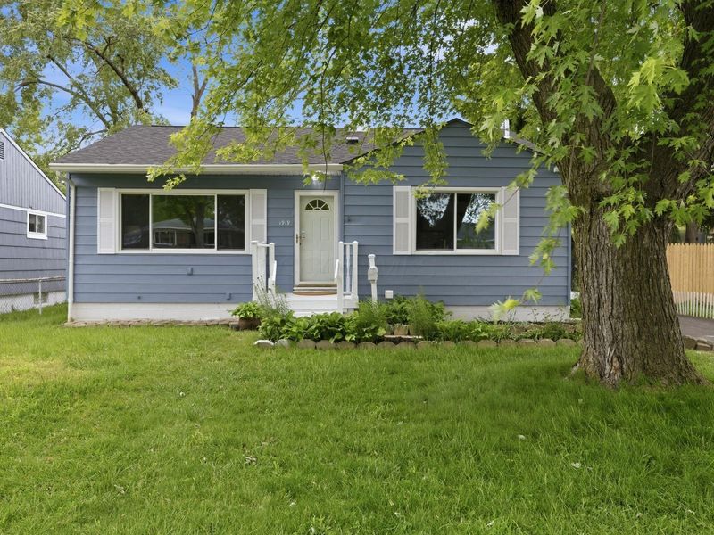 1919 Ward Road , Columbus, OH 43224 Photo 2