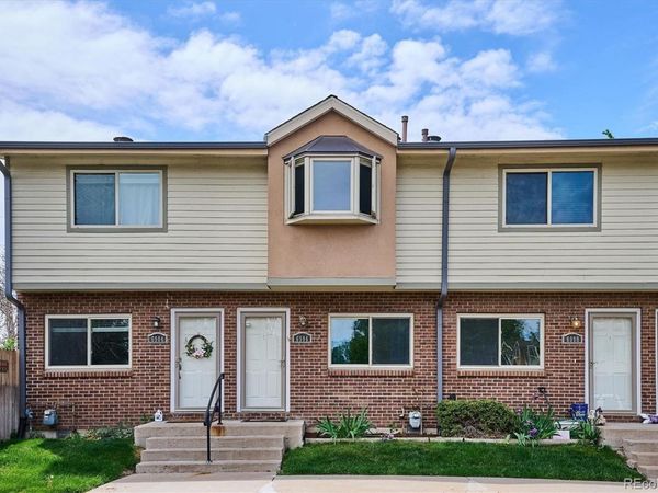 6906 W 48th Avenue , Wheat Ridge, CO 80033