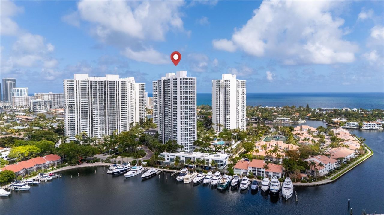 21055 Yacht Club Dr , Unit 1707, Aventura, FL 33180 Photo