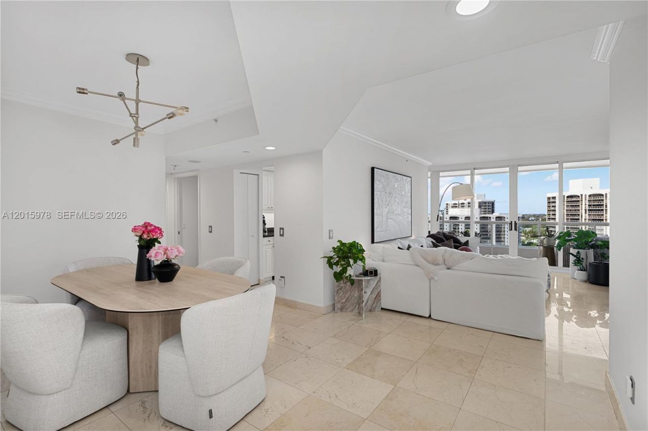 21055 Yacht Club Dr , Unit 1707, Aventura, FL 33180 Photo