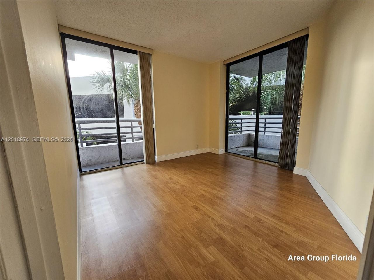 3300 NE 191st St, Unit 318, Aventura, FL 33180 Photo
