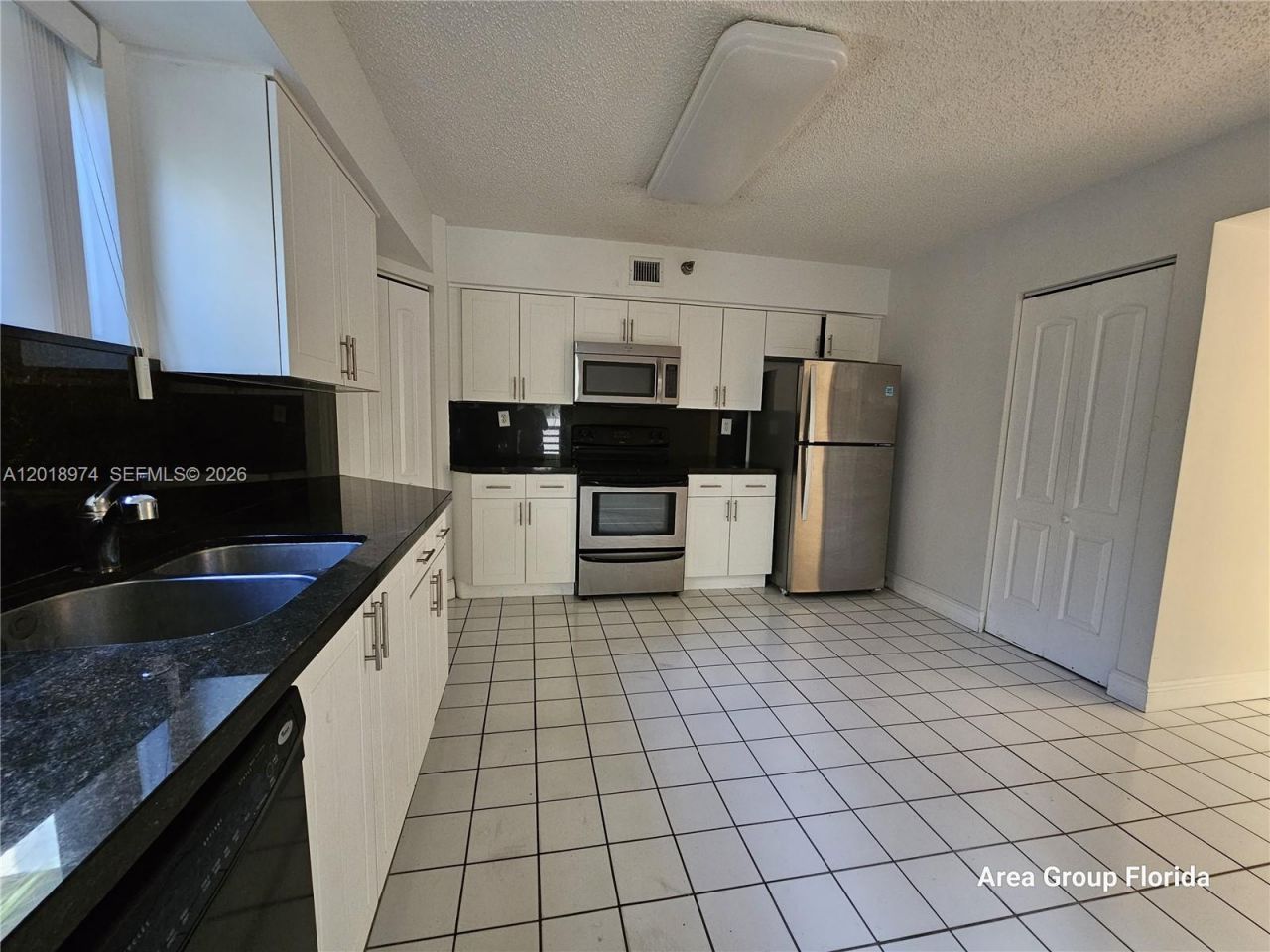 3300 NE 191st St, Unit 318, Aventura, FL 33180 Photo