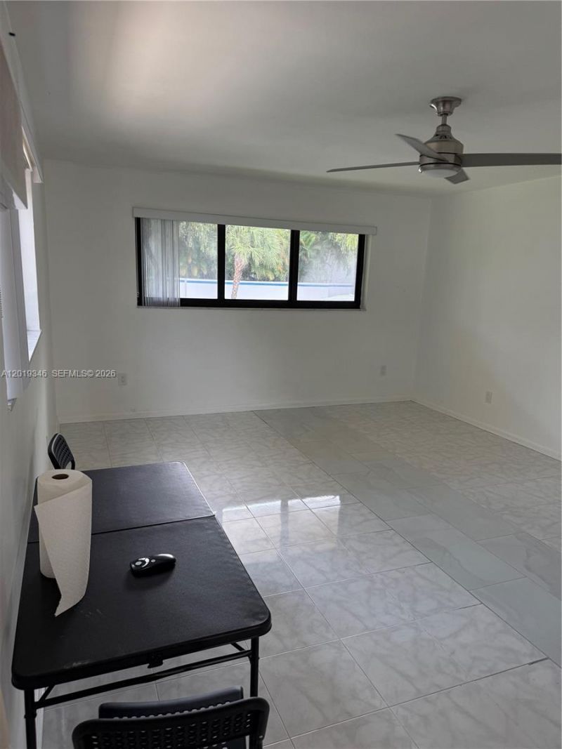 18510 Atlantic Blvd , Sunny Isles Beach, FL 33160 Photo