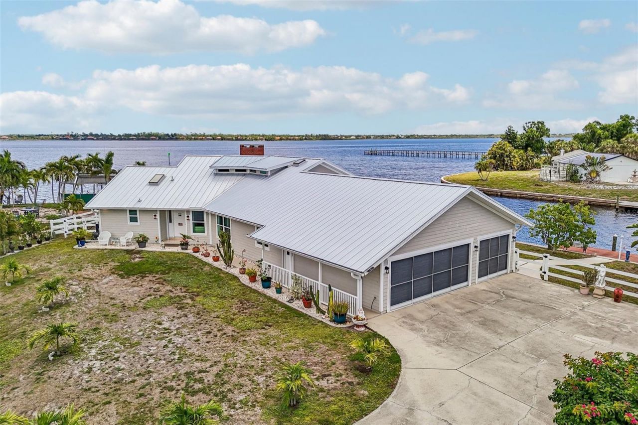 3072 Mauck Terrace , Port Charlotte, FL 33981 Photo