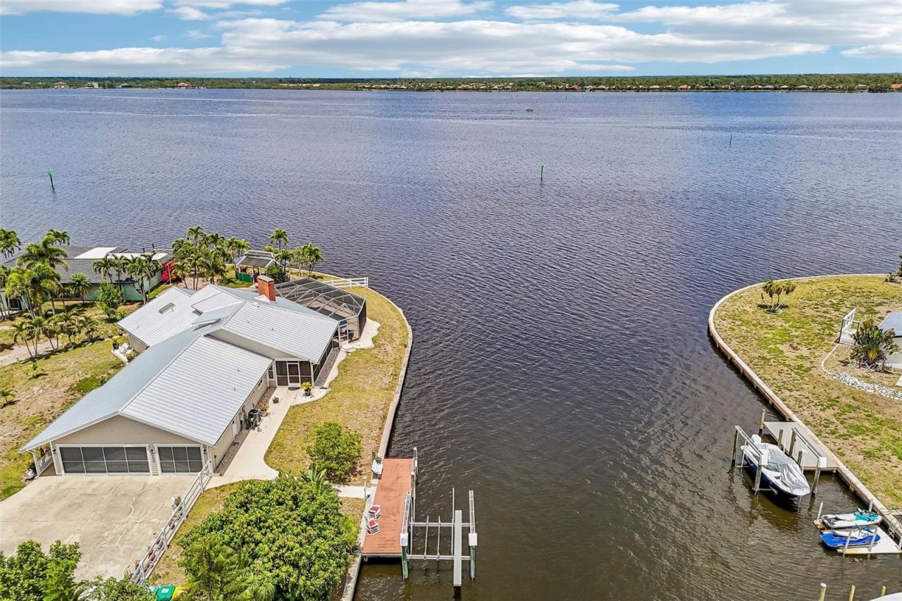 3072 Mauck Terrace , Port Charlotte, FL 33981 Photo