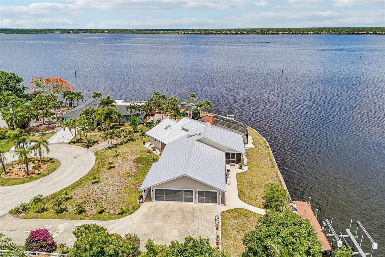 3072 Mauck Terrace , Port Charlotte, FL 33981 Photo