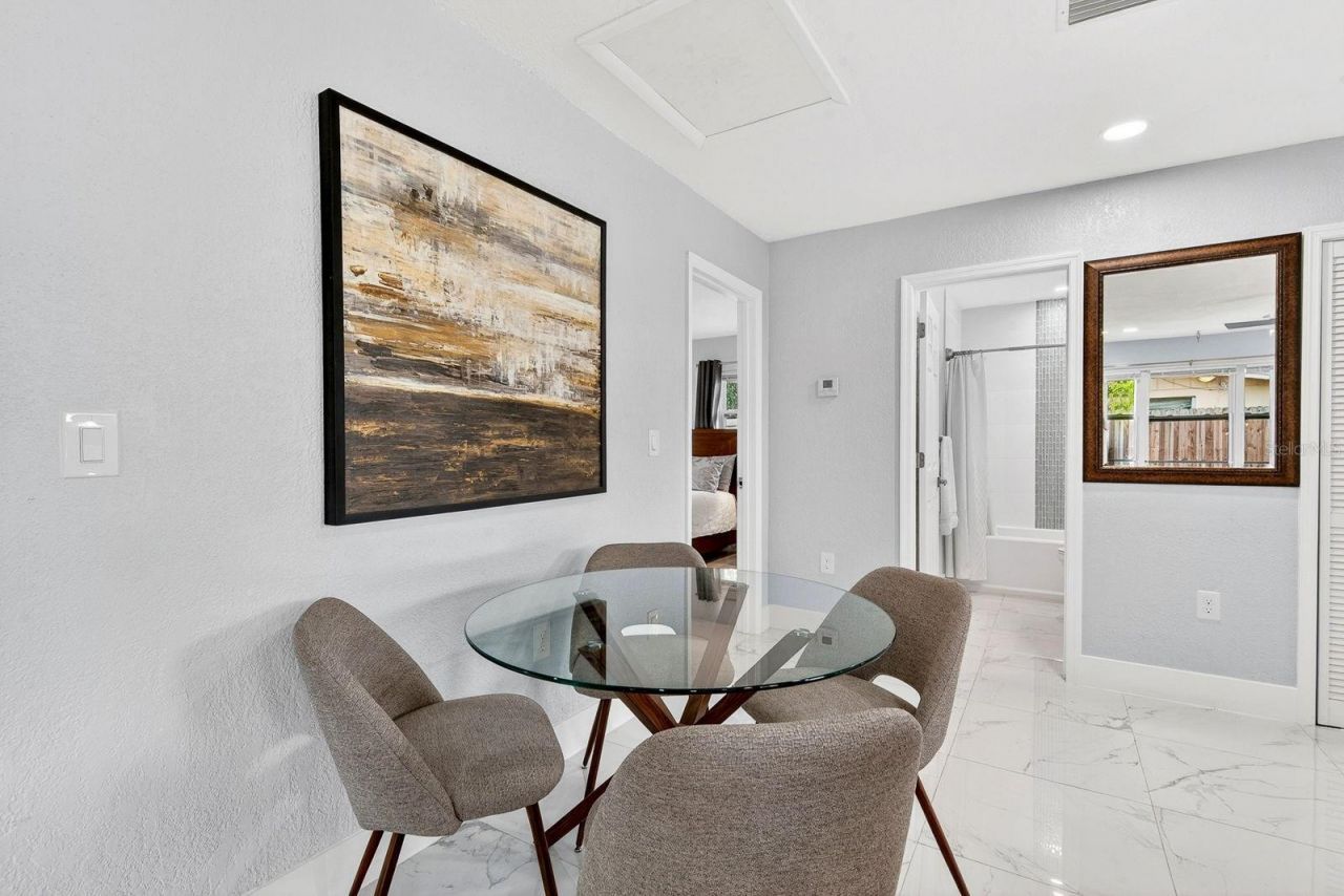 916 Pattison Avenue , Sarasota, FL 34237 Photo