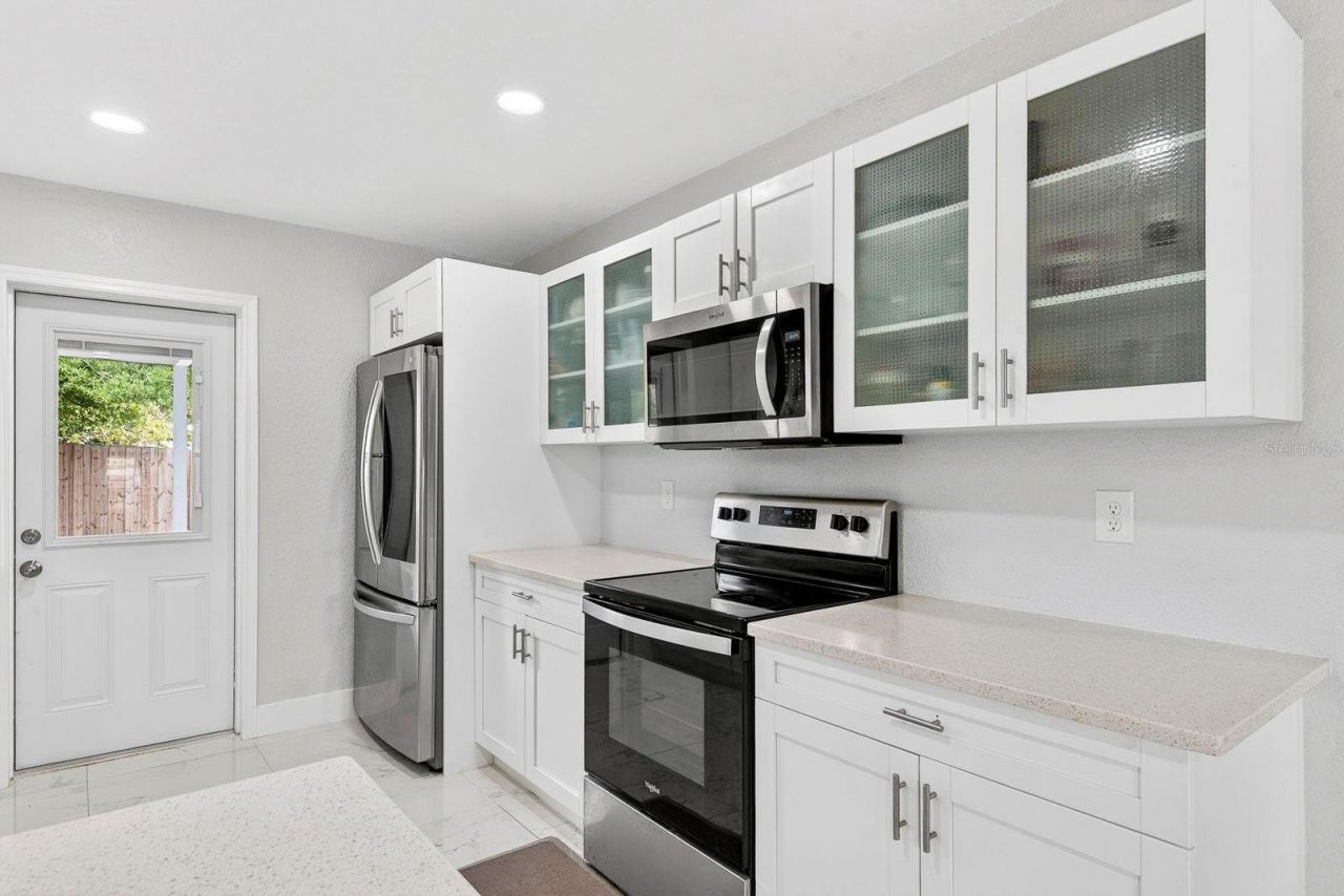 916 Pattison Avenue , Sarasota, FL 34237 Photo