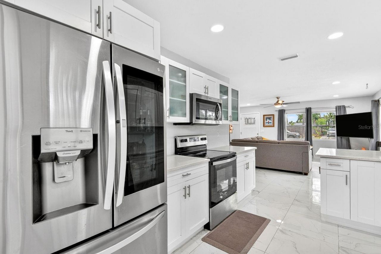 916 Pattison Avenue , Sarasota, FL 34237 Photo