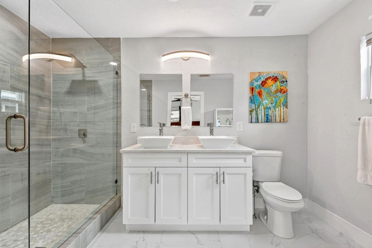 916 Pattison Avenue , Sarasota, FL 34237 Photo