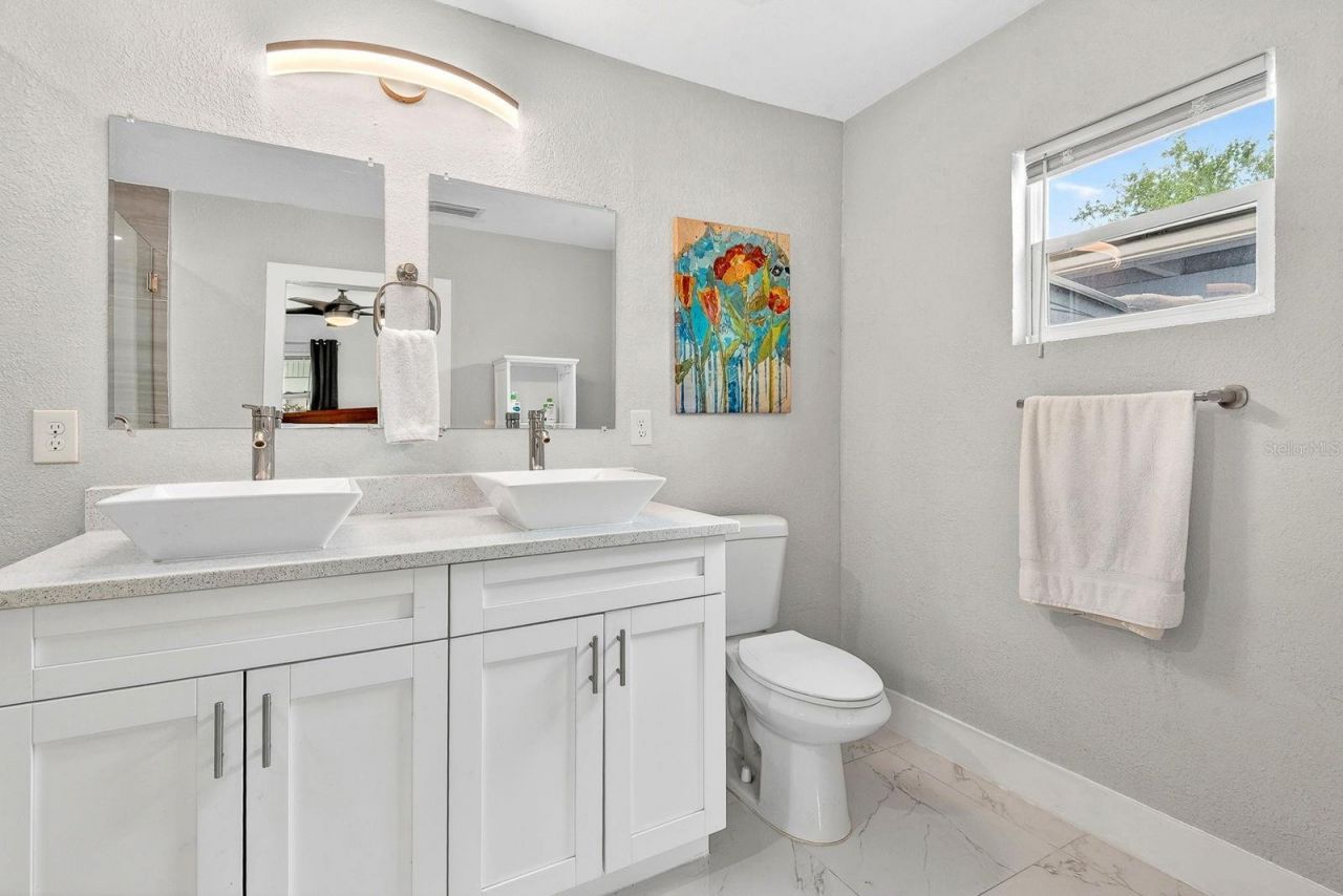 916 Pattison Avenue , Sarasota, FL 34237 Photo