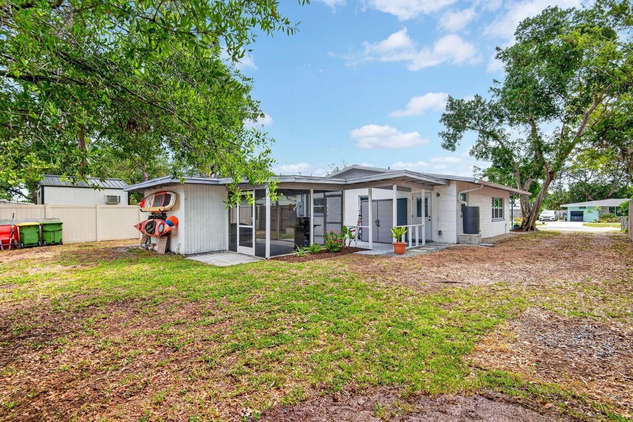 916 Pattison Avenue , Sarasota, FL 34237 Photo