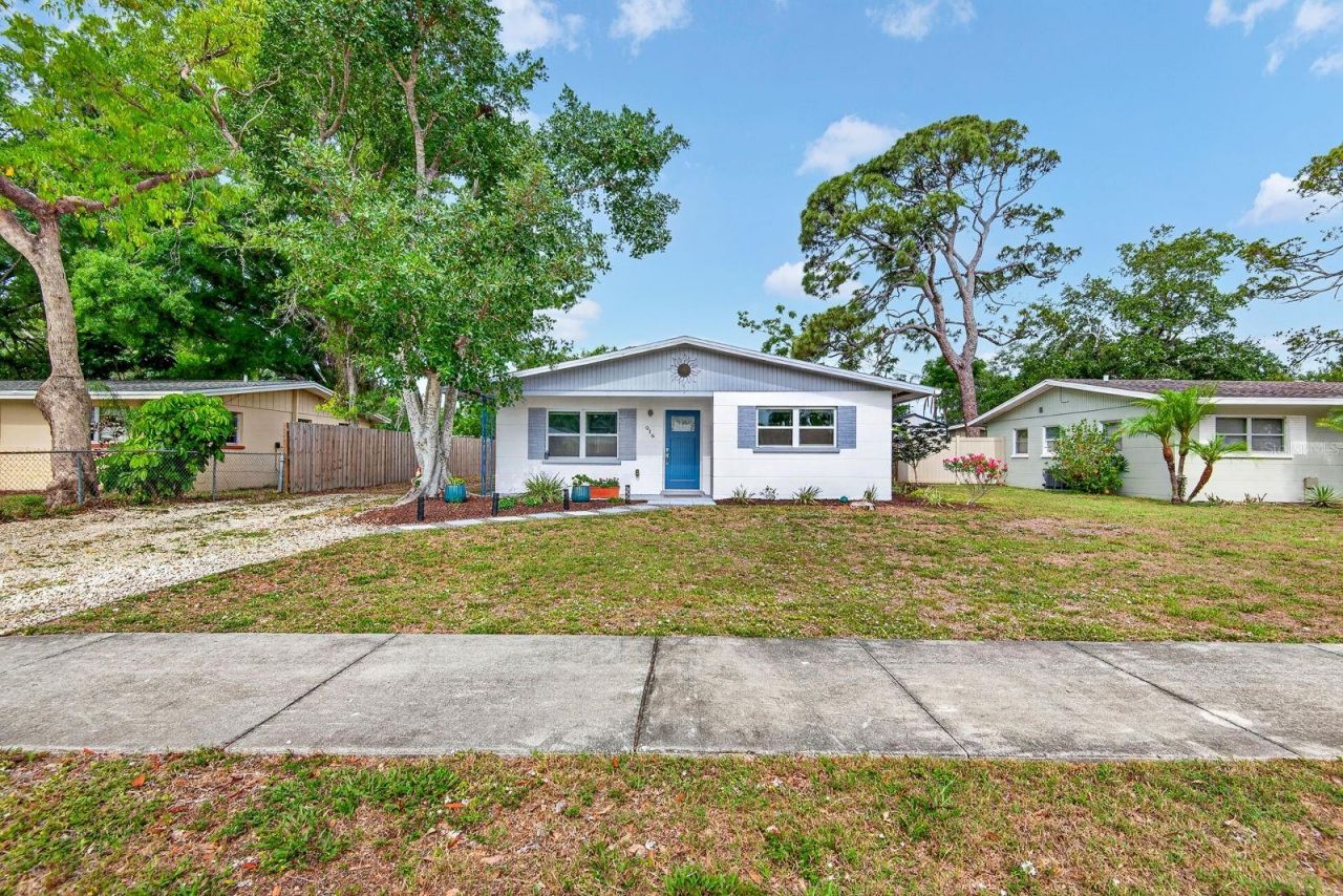 916 Pattison Avenue , Sarasota, FL 34237 Photo