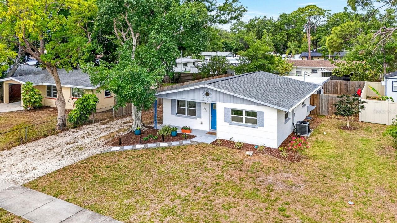 916 Pattison Avenue , Sarasota, FL 34237 Photo