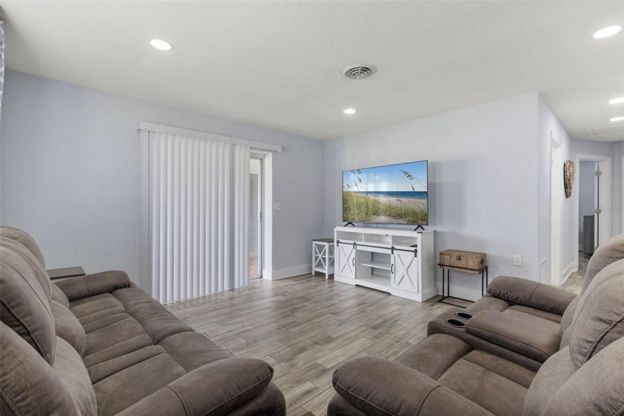112 Rose Street, Venice, FL 34293 Photo
