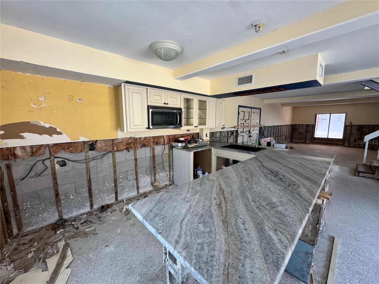 18838 Gulf Boulevard, Unit 202, Indian Shores, FL 33785 Photo