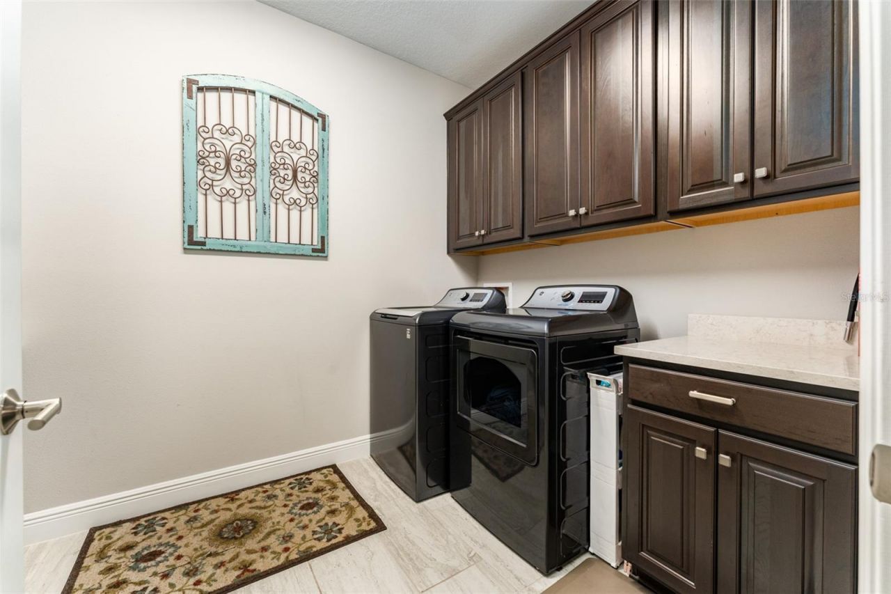 14610 Red Castle Ave, Lithia, FL 33547 Photo