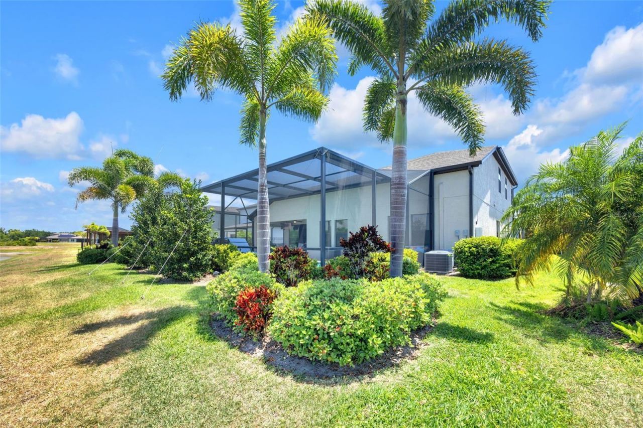 14610 Red Castle Ave, Lithia, FL 33547 Photo