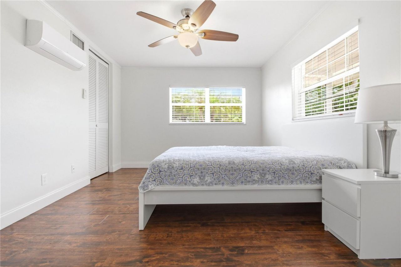 2337 Black Oak Lane , Clearwater, FL 33763 Photo