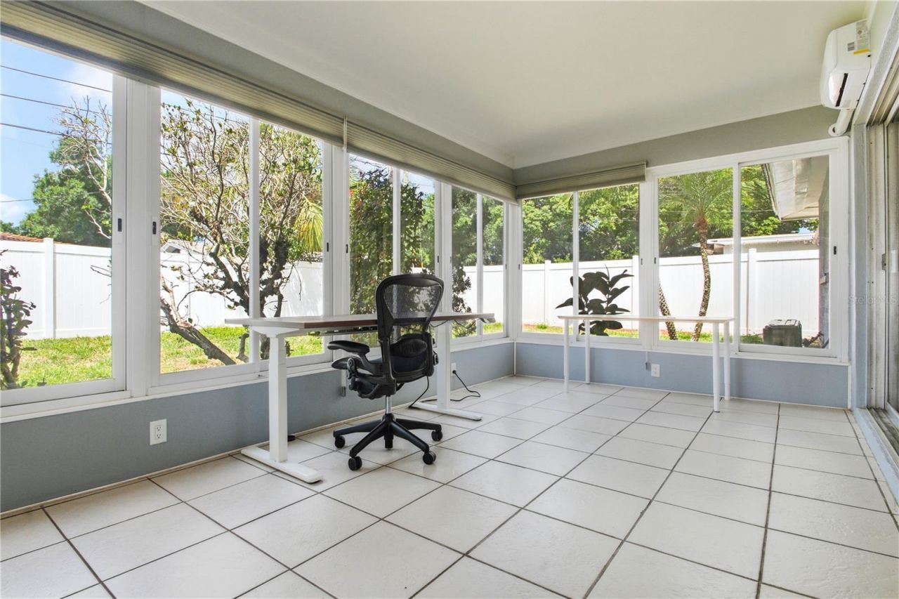 2337 Black Oak Lane , Clearwater, FL 33763 Photo