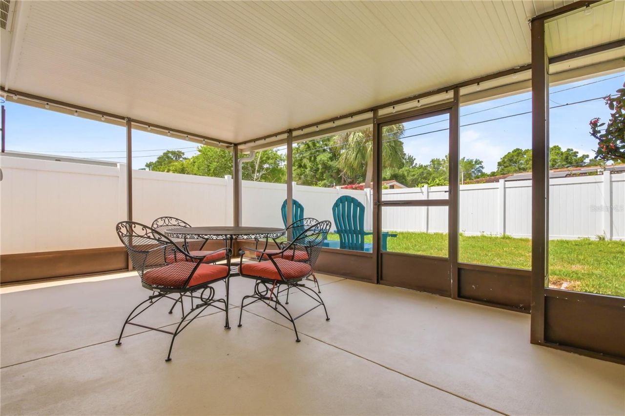 2337 Black Oak Lane , Clearwater, FL 33763 Photo