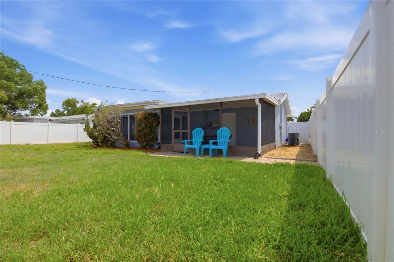 2337 Black Oak Lane , Clearwater, FL 33763 Photo