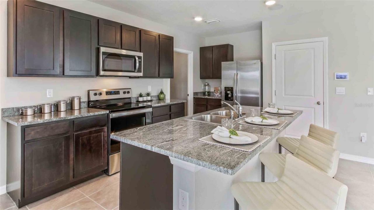 17935 Acorn Drop Road , Land O Lakes, FL 34638 Photo
