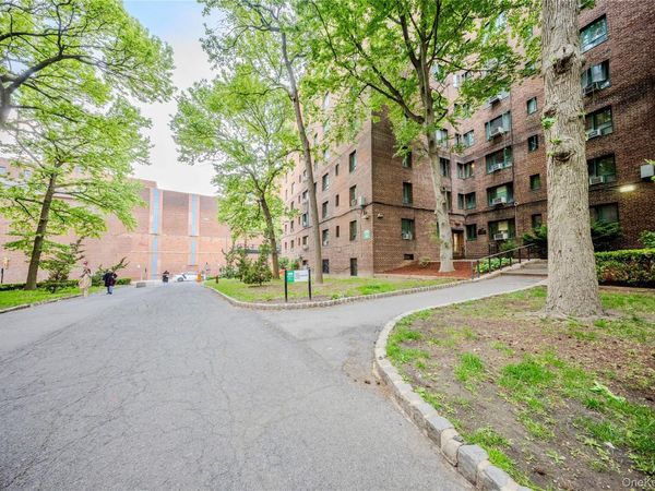 1450 Parkchester Road , Unit 4E, Bronx, NY 10462