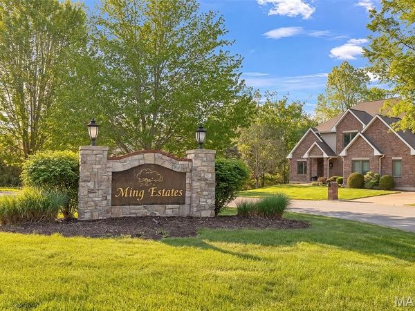 653 Ming Lake Drive , Washington, MO 63090