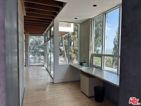3800 Sunswept Drive, Studio City, CA 91604