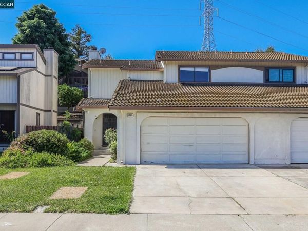 1320 Shaddick Dr, Antioch, CA 94509
