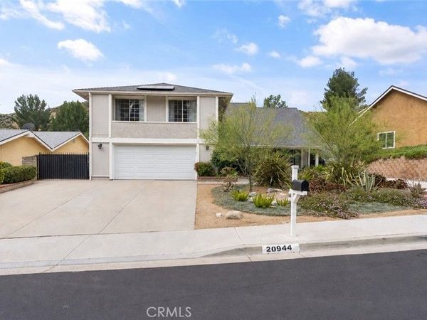 20944 Canterwood, Saugus, CA 91350