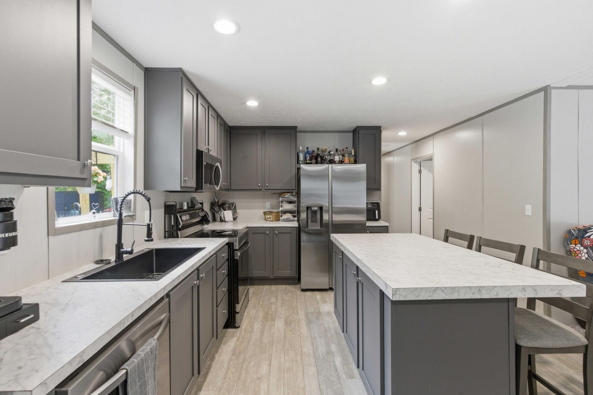 1207 Edmonds Way Photo 15