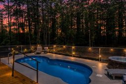 1207 Edmonds Way photo 4