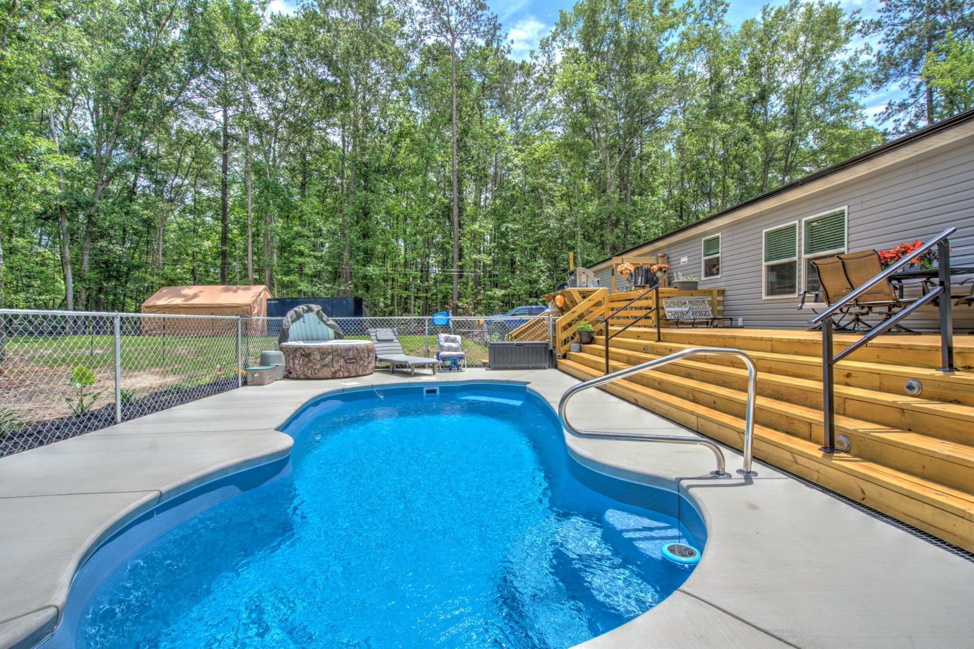 1207 Edmonds Way Photo 30