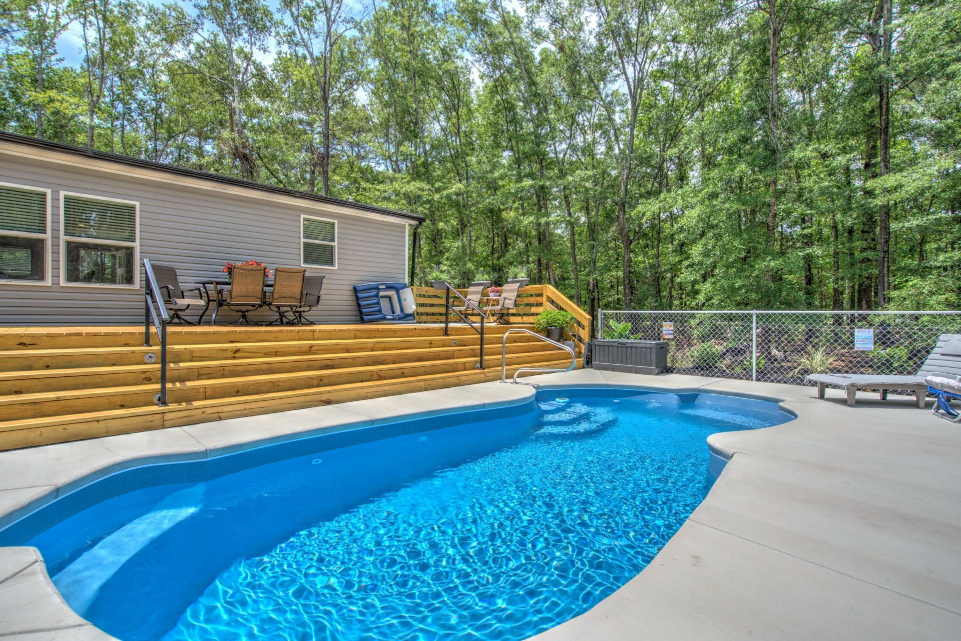1207 Edmonds Way Photo 35