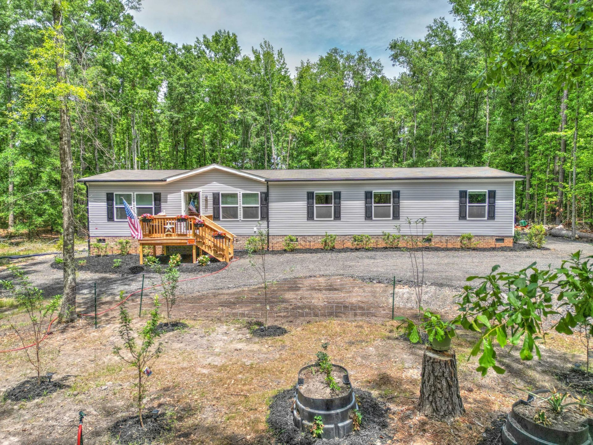 1207 Edmonds Way Photo 5