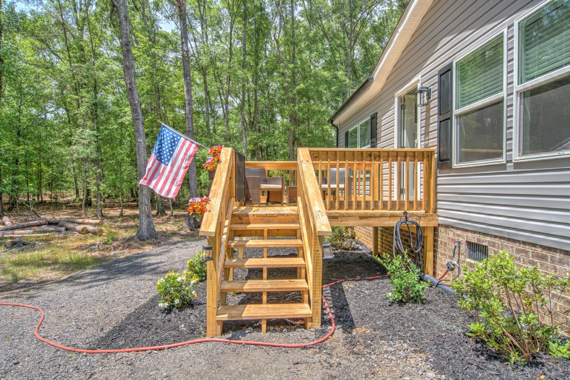 1207 Edmonds Way Photo 6