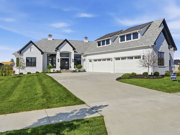 1400 Chatham Ridge Court , Westfield, IN 46074