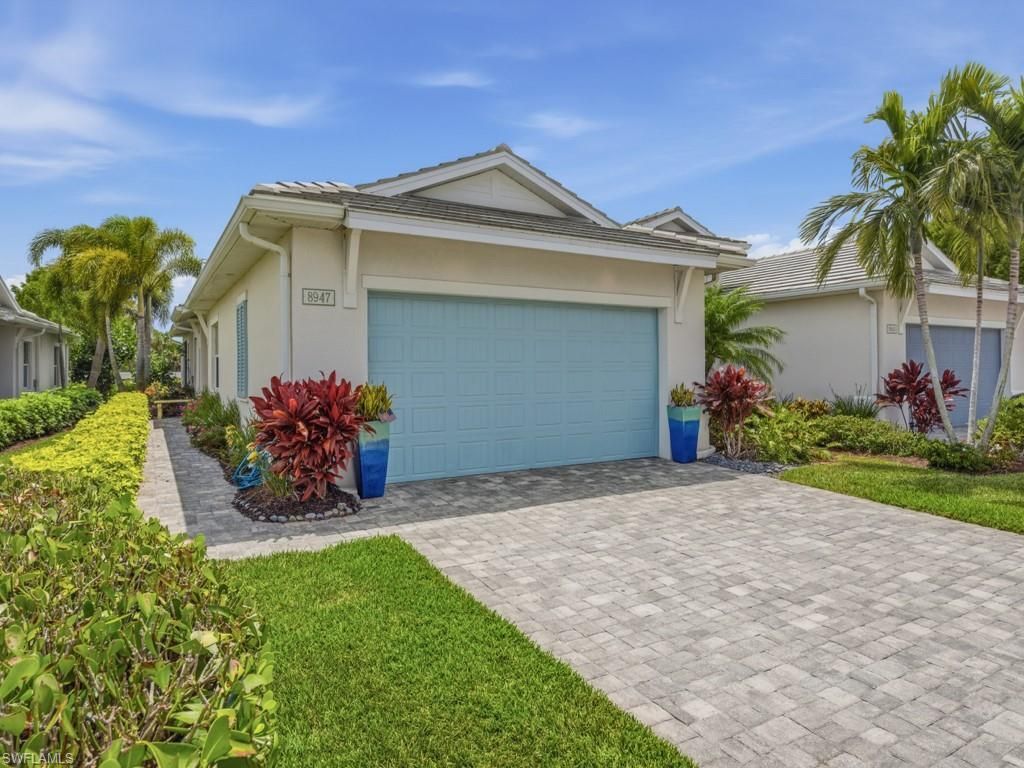 8947 Saint Lucia Dr , Naples, FL 34114 Photo